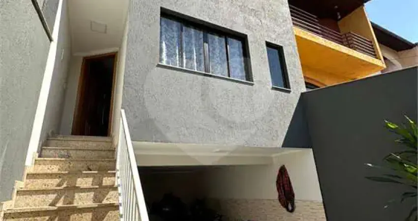 Casa com 3 quartos à venda em Jardim Rina - SP