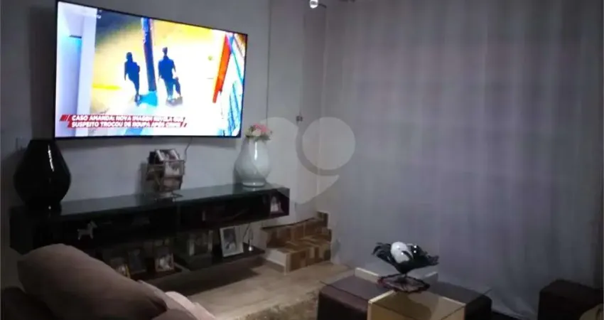 Casa com 2 quartos à venda no São Mateus, São Paulo