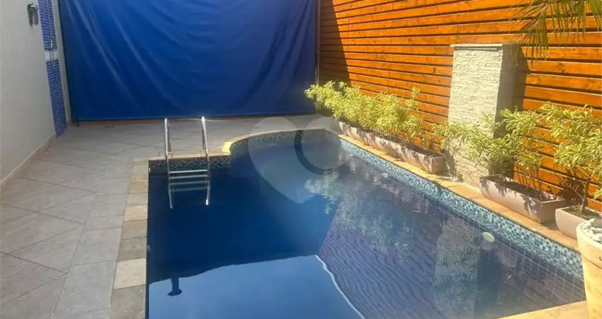 Sobrado com 3 quartos à venda em Jardim Santo Antônio - SP