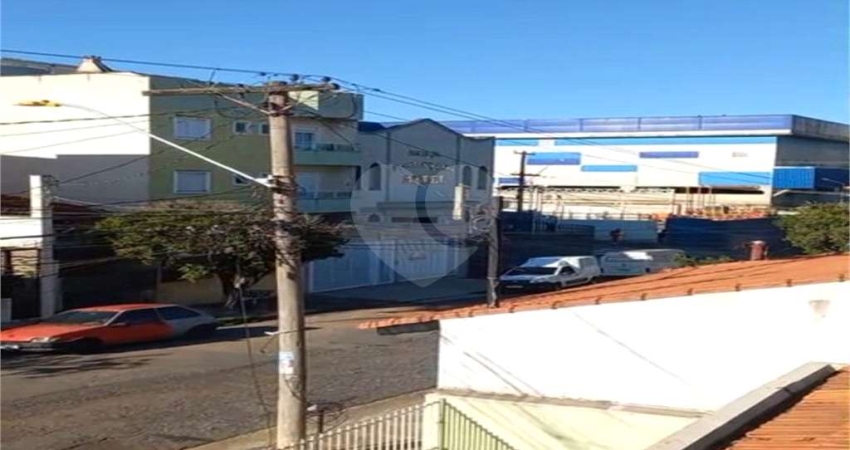 Apartamento com 2 quartos para locação em Vila Camilópolis - SP
