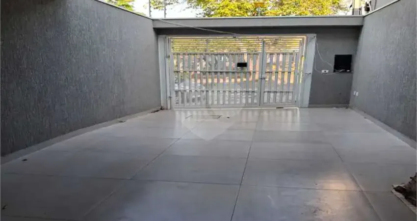 Casa com 3 quartos à venda no Jardim Utinga, Santo André 