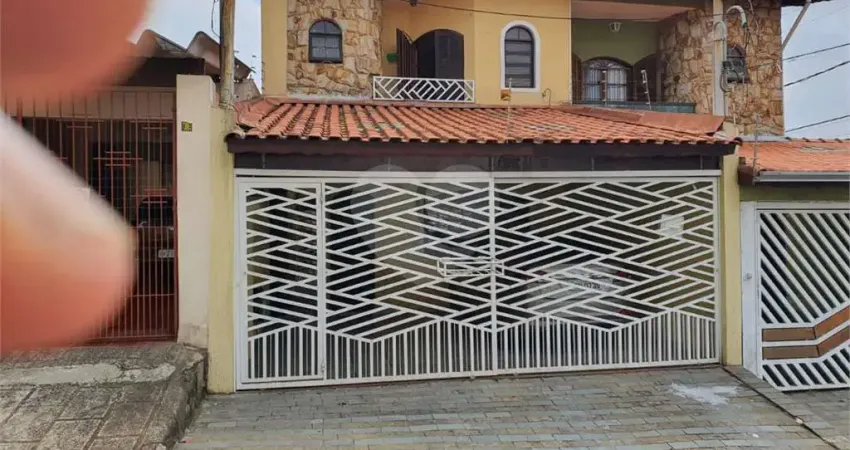 Casa com 3 quartos à venda no Utinga, Santo André 