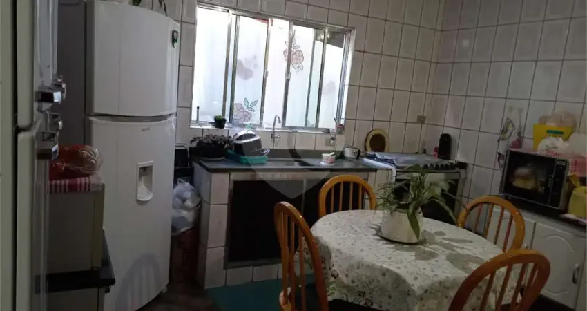 Casa com 3 quartos à venda em Jardim Santo André - SP