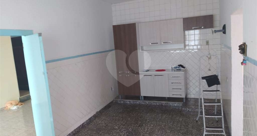 Casa com 3 quartos à venda no Utinga, Santo André 