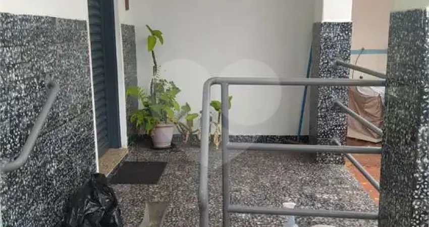 Casa com 3 quartos à venda no Utinga, Santo André