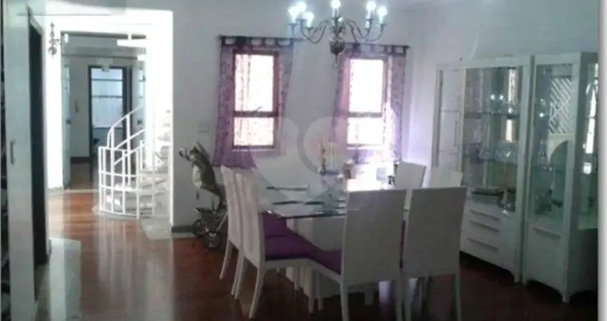 Sobrado com 3 quartos à venda em Vila Camilópolis - SP