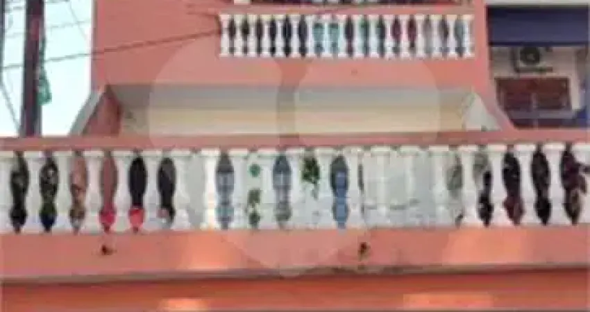 Casa com 4 quartos à venda na Vila Curuçá, Santo André 