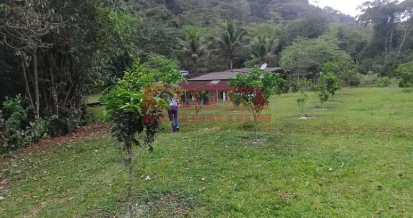 Fazenda à venda na Rua Borges Alfredique, 47 Clique e Retire Correios, Centro, Silva Jardim