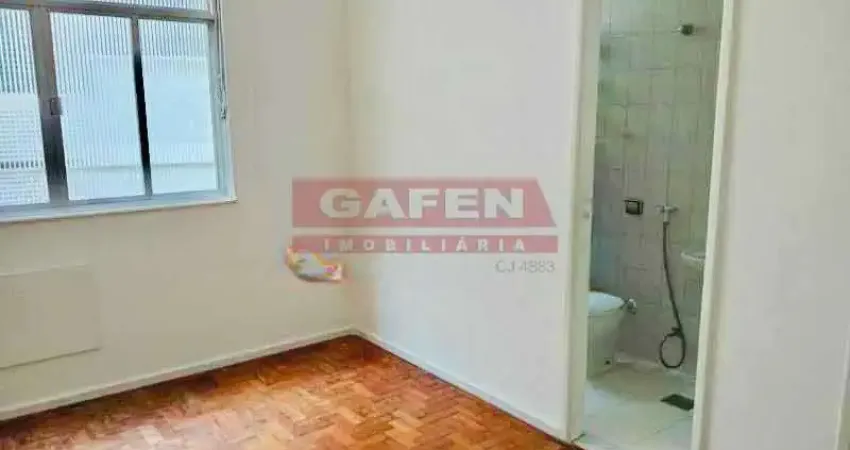 Kitnet / Stúdio à venda na Rua Décio Vilares, Copacabana, Rio de Janeiro