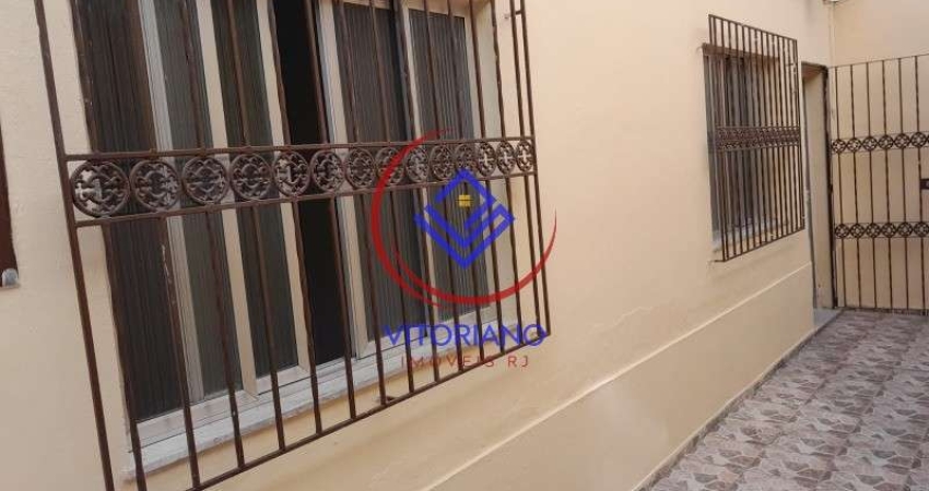 Casa com 1 quarto para alugar na Rua Alexandre Gasparoni, 56, Marechal Hermes, Rio de Janeiro