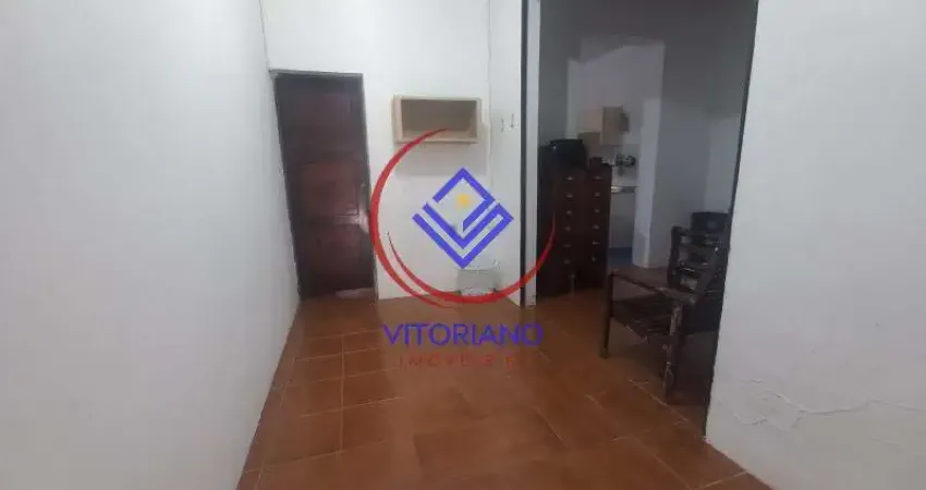 CASA Á VENDA NO MEIER!
