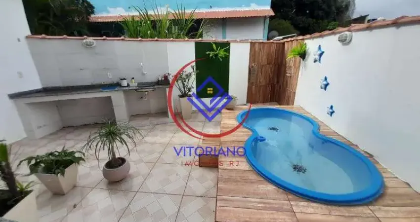 CASA DOIS QUARTOS  COM GARAGEM Á VENDA EM BANGU!