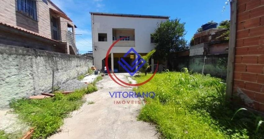 CASA COM TERRENO Á VENDA EM NOVA IGUAÇU!