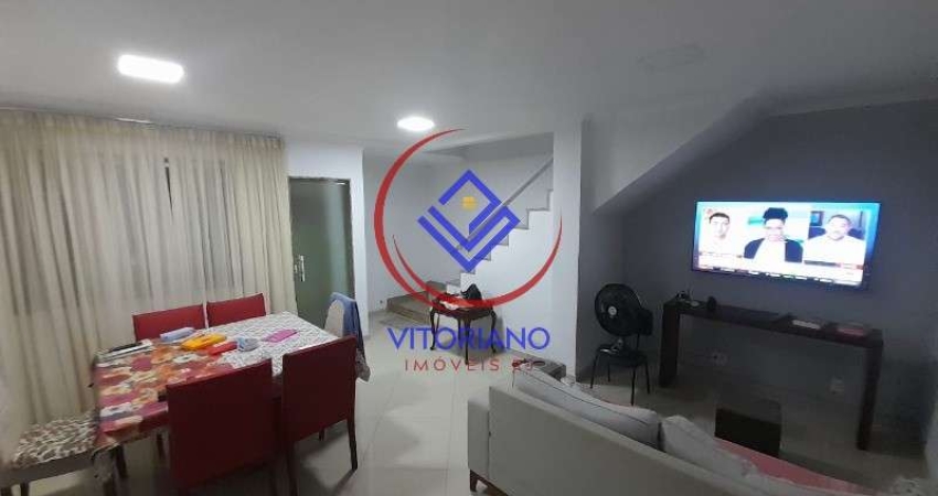 CASA TRIPLEX DOIS QUARTOS Á VENDA EM MARECHAL HERMES!
