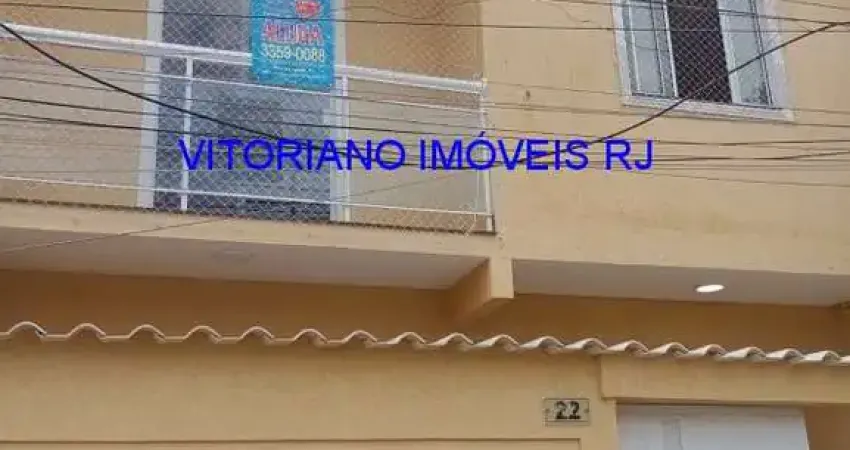 Casa com 3 quartos para alugar na Rua Maracaipe, 22, Marechal Hermes, Rio de Janeiro