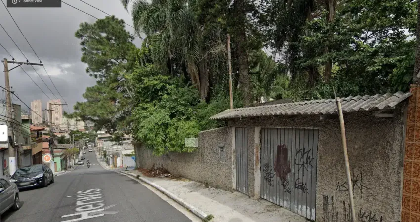 Terreno de 1.000 m2 de esquina na vila Ema a 800 metros da estação São lucas