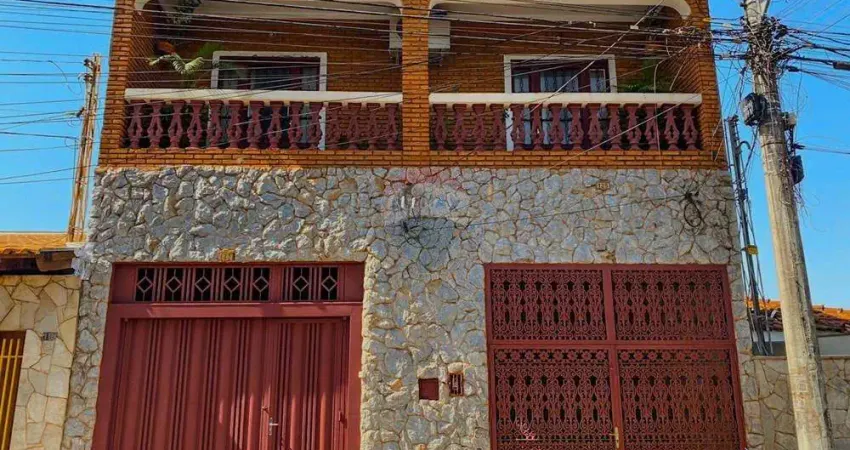 Casa com 3 Quartos para venda, 220m² - Vila Monte Alegre - Ribeirão Preto
