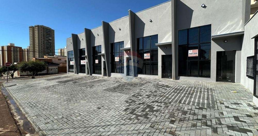 SALA COMERCIAL PARA ALUGAR COM VITRINE E MEZANINO - 22M²