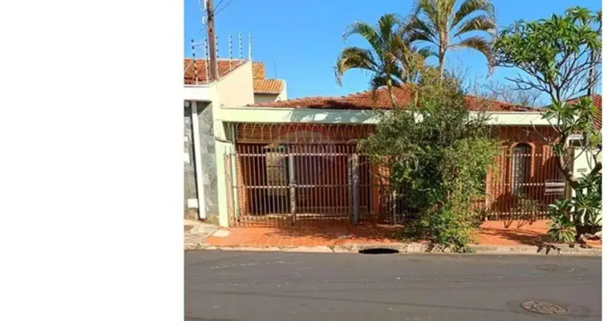 Excelente Oportunidade – Casa com 3 Quartos (1 Suíte) no Jardim Roberto Benedetti