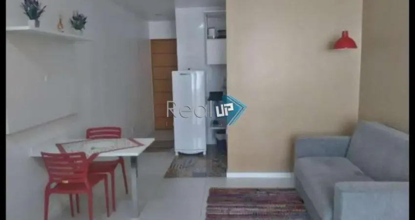 Casa em condomínio fechado com 1 quarto à venda na Rua Sá Ferreira, Copacabana, Rio de Janeiro