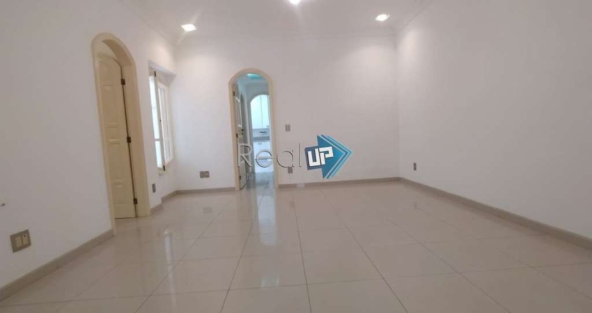 Casa com 2 quartos à venda na Rua Silva Castro, Copacabana, Rio de Janeiro