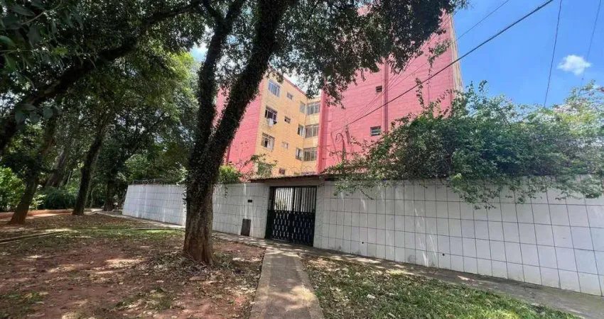 Apartamento com 2 dormitórios para alugar, 56 m² por R$ 1.100,00/mês - Conjunto Residencial Prestes Maia - São Paulo/SP