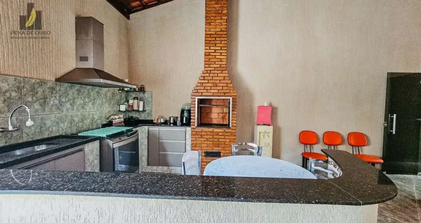 Casa com 3 quartos à venda na Rua Sílvio Russo, 250, Água Branca I, Araçatuba
