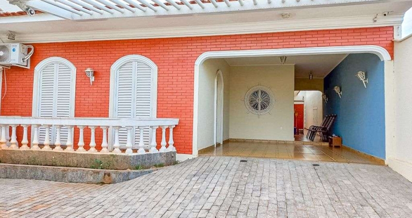 Casa 02 suítes no tradicional bairro das Bandeiras em Araçatuba