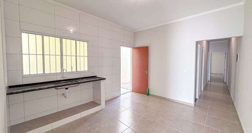Casa nova com 03 quartos à venda no bairro Ipanema