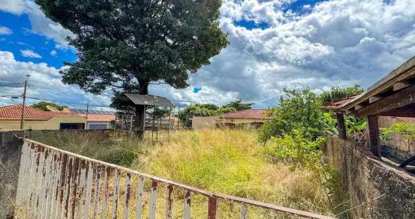 Terreno de 325 m² próximo da Avenida Pompeu em Araçatuba