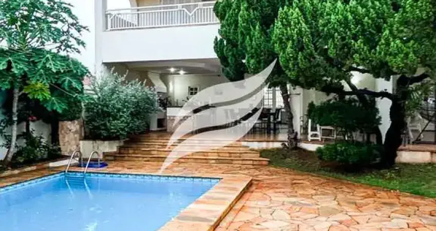 Casa 4 suítes à venda no Bairro Saudade em Araçatuba