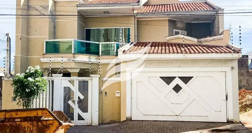 Sobrado com piscina e 03 quartos à venda no bairro Jardim Nova York