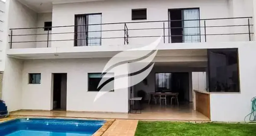Sobrado 03 suítes à venda no bairro Saudade em Araçatuba