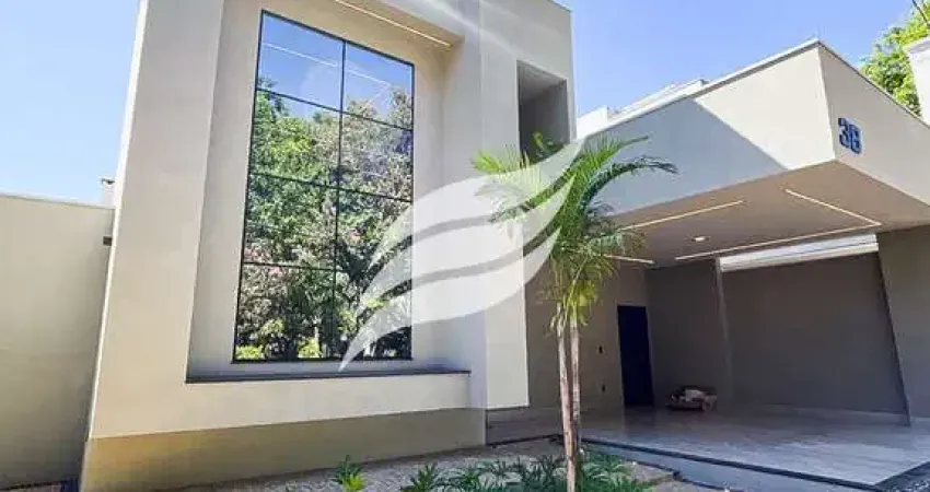 Casa com piscina à venda no condomínio Serra Dourada
