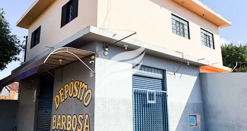 Casa 2 quartos com salão comercial à venda no bairro Água Branca