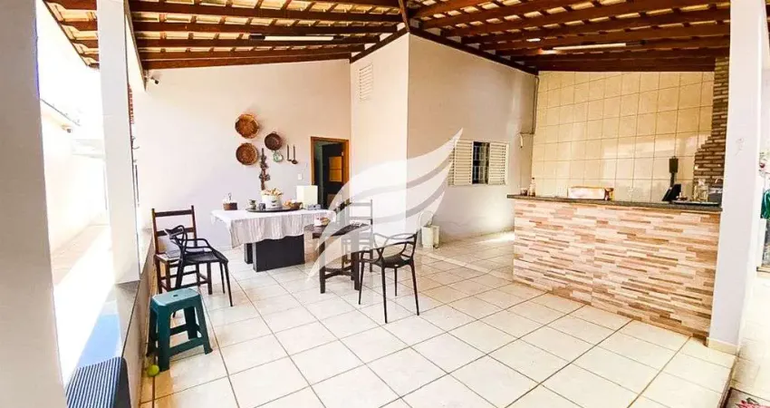 Casa com 3 quartos à venda na Rua Euclides da Cunha, 01, Bairro das Bandeiras, Araçatuba