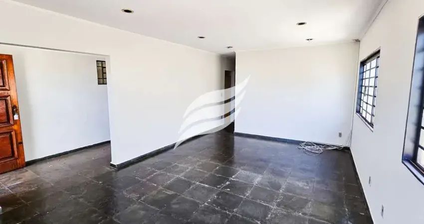 Casa espaçosa 03 quartos à venda próxima ao shopping praça nova