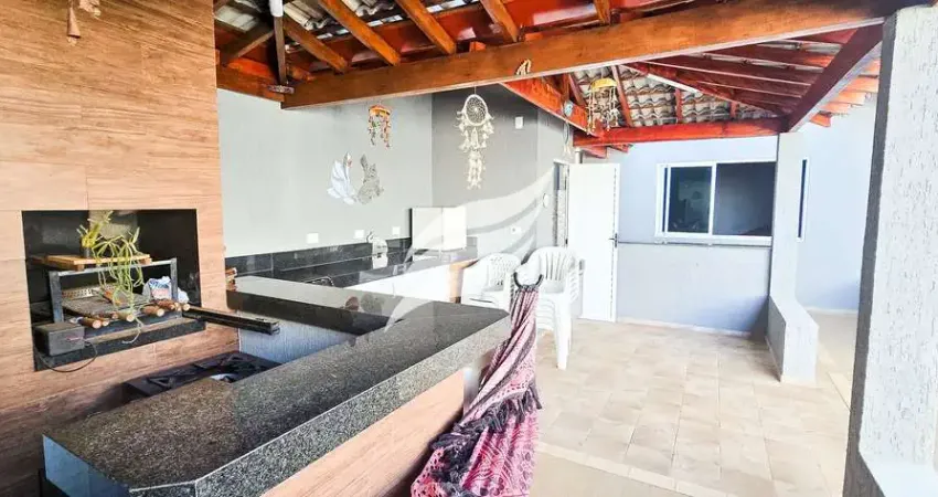 Casa espaçosa 03 quartos e 02 suítes à venda no bairro concórdia