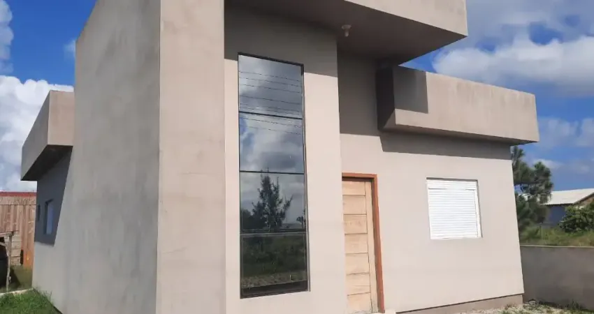 Casa com 3 quartos à venda na Avenida Getúlio Vargas, 369, Erechim, Balneário Arroio do Silva