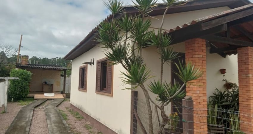 Casa com 2 quartos à venda na Rua Bertolino Soares de Araújo, 218, Coloninha, Araranguá