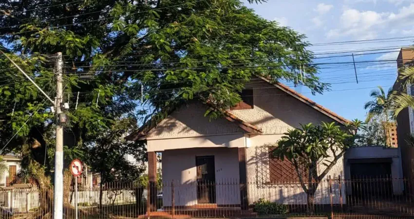 Casa 4 quartos para Locação Anual no bairro centro  em Campo Bom