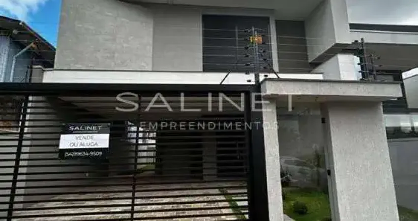 Casa 3 quartos sendo 2 suítes para venda no bairro Petrópolis em Passo Fundo