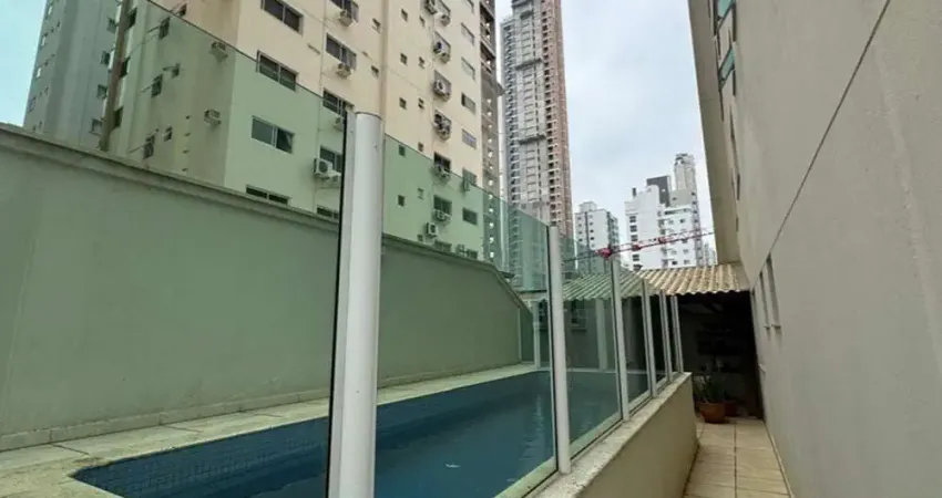 Apartamento para venda no bairro Centro em Balneário Camboriú