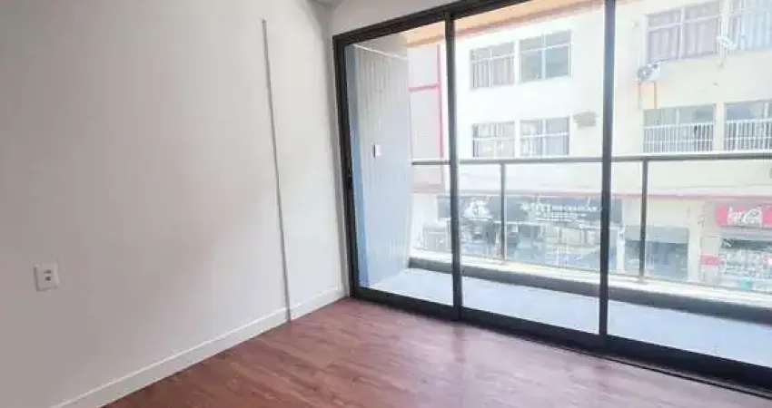 Apartamento proximo da praia, na barra, imóvel reformado, studio com 22m²