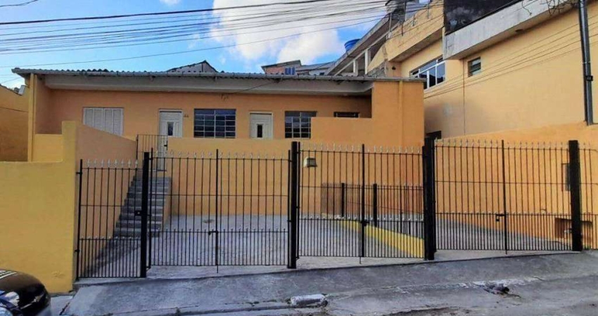 Oportunidade! compre já alugado! Imóvel com duas casas alugadas no quintal ótimo localização
