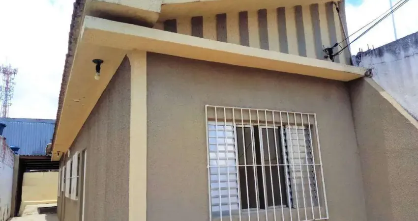 Casa independente com 2 quartos e 4 vagas para alugar por R$ 1.800/mês - São Miguel Paulista - São Paulo/SP