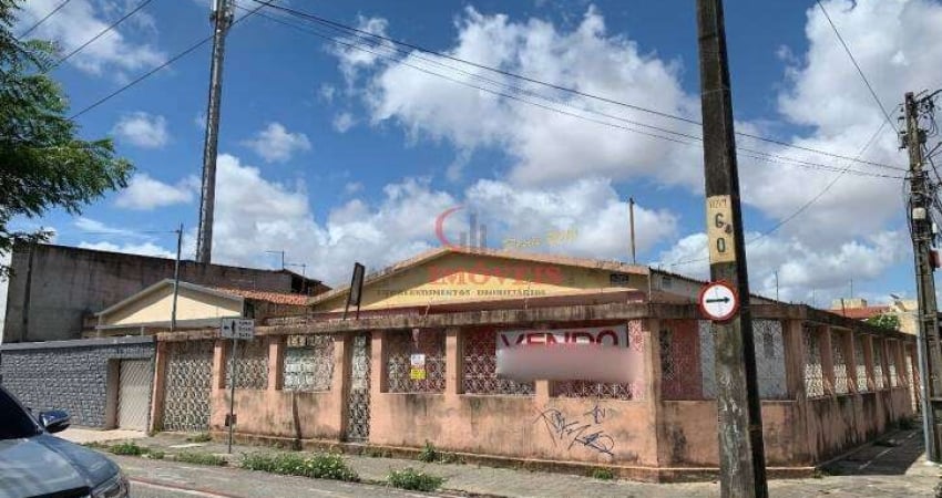 Casa à venda no Parquelândia, Fortaleza 