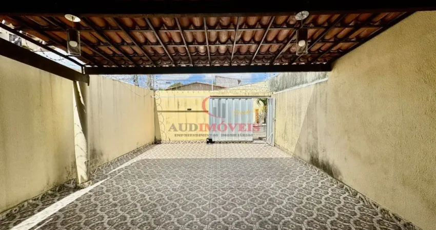 Casa com 3 quartos à venda na Rua Icryan, 220, Maraponga, Fortaleza