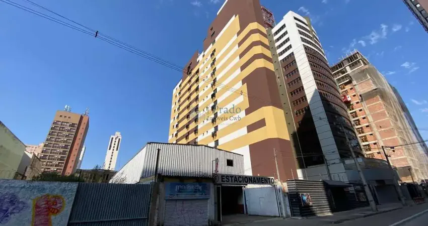 Apartamento à venda, 27 m² privativos, 1 dormitório, Centro, Curitiba, PR