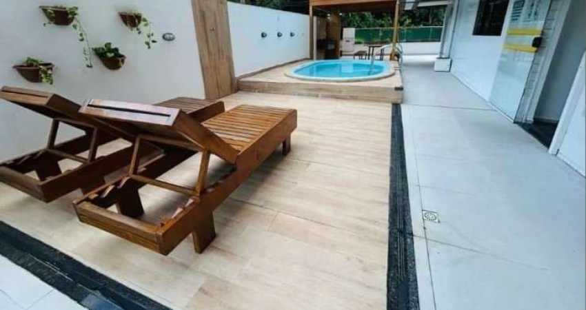 Apartamento para Venda em João Pessoa, Cabo Branco, 3 dormitórios, 1 suíte, 1 banheiro, 1 vaga